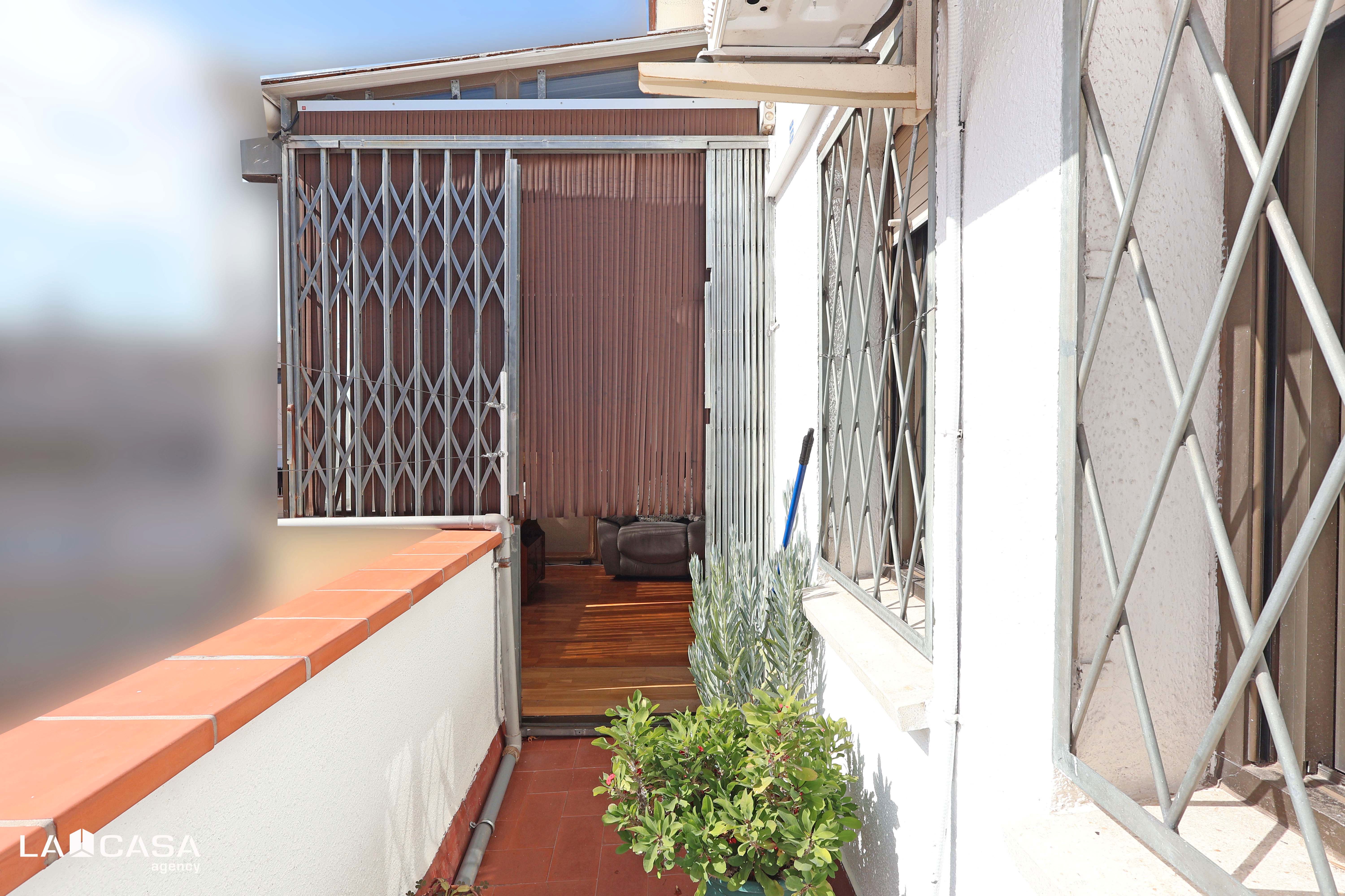 Terrassa de Pis en venda en  Barcelona Capital amb Balcó