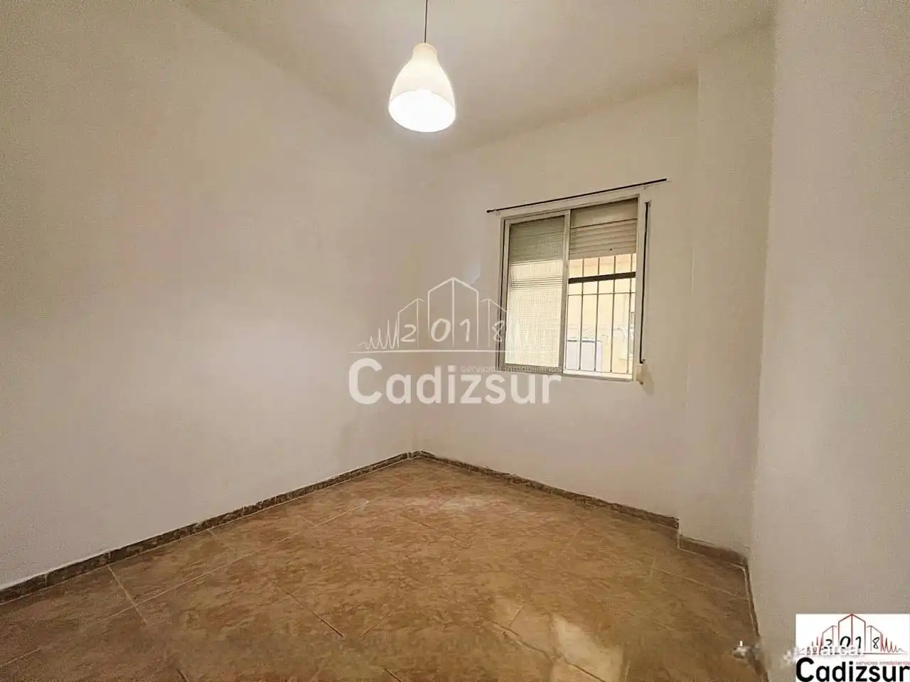 Habitación de Piso en venta en Cádiz con Aire acondicionado