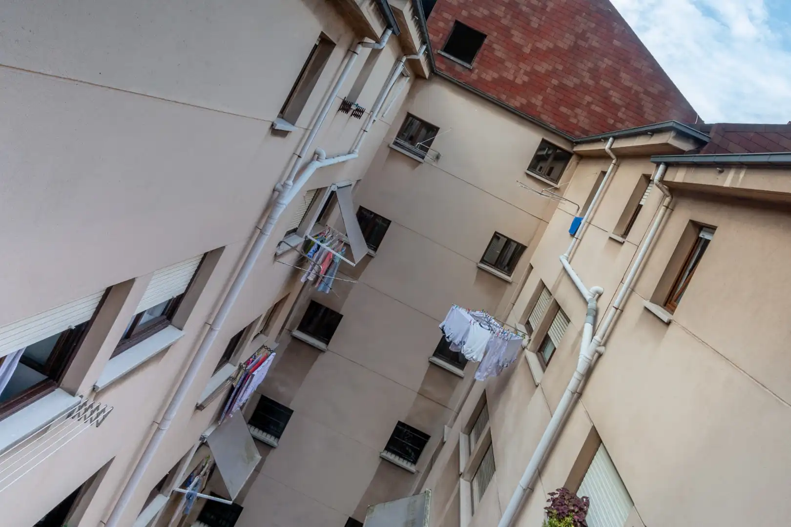 Vista exterior de Casa o xalet en venda en Gijón  amb Calefacció, Jardí privat i Traster