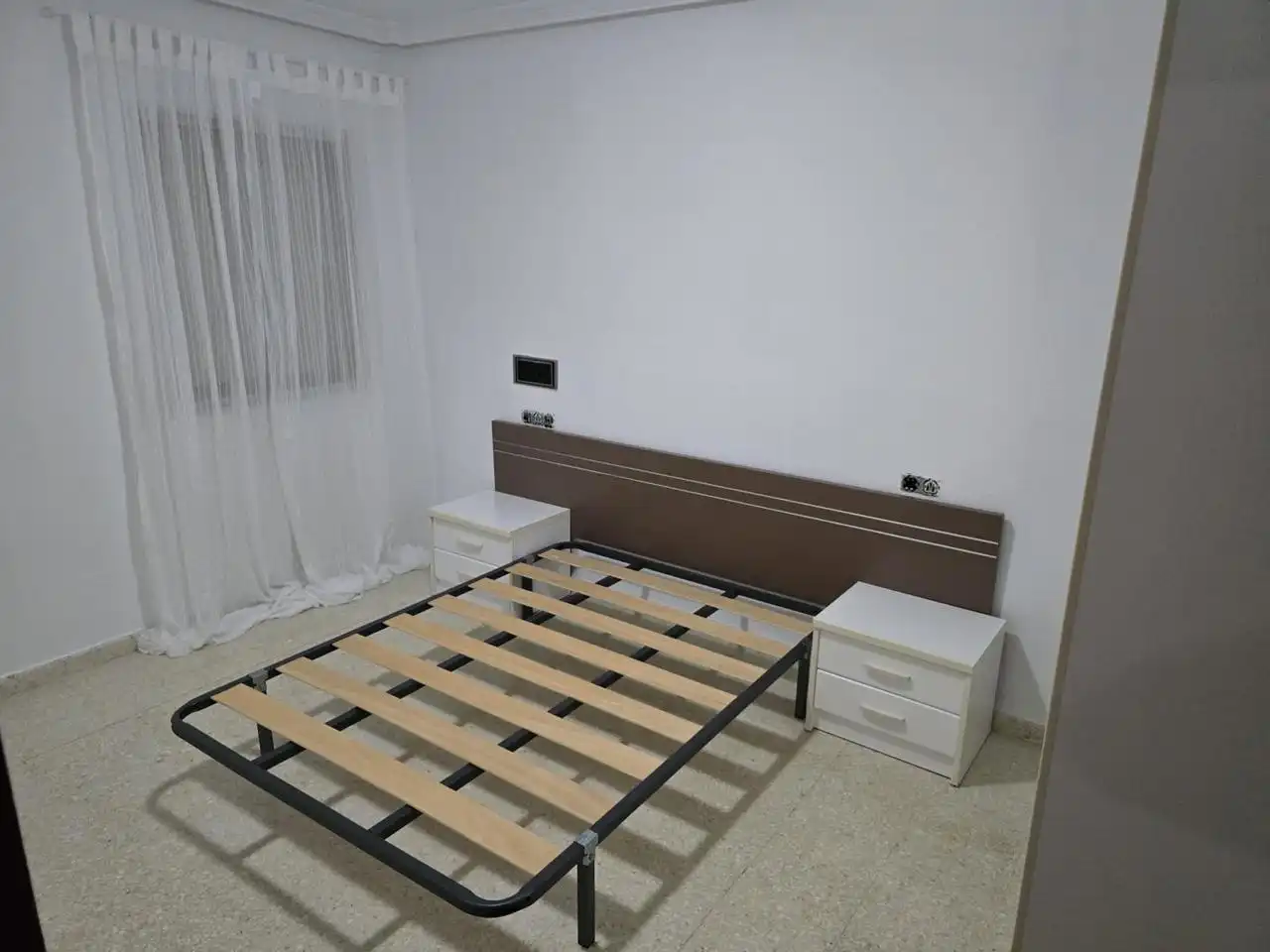 Habitación de Piso en venta en Dos Hermanas con Aire acondicionado, Terraza y Trastero