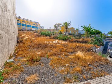 Terreny residencial en venda a El Olivo