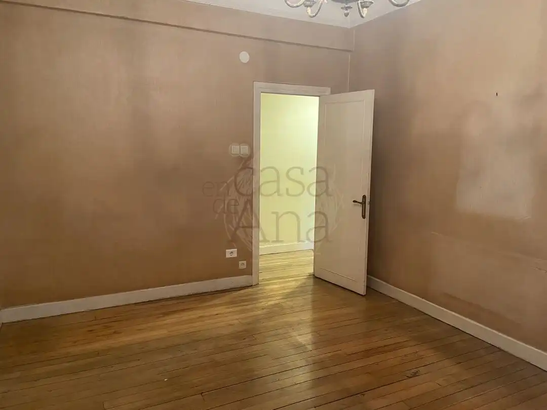 Flat for sale in Indautxu