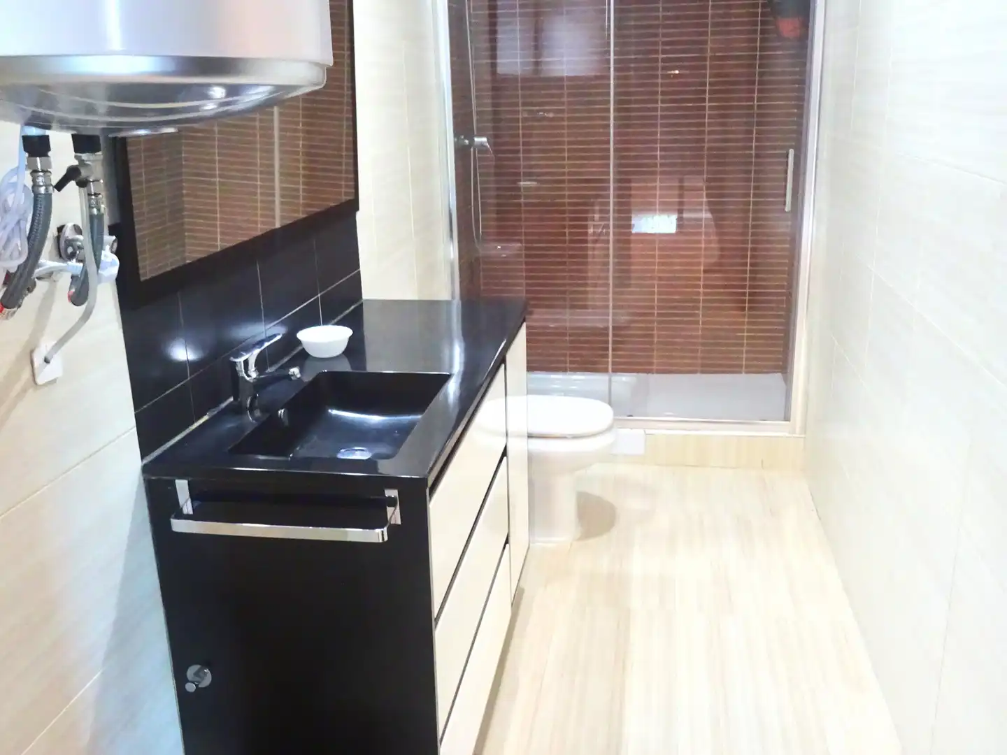 Baño de Piso en venta en Tres Cantos con Calefacción