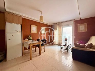 Piso con balcón en venta en Centre
