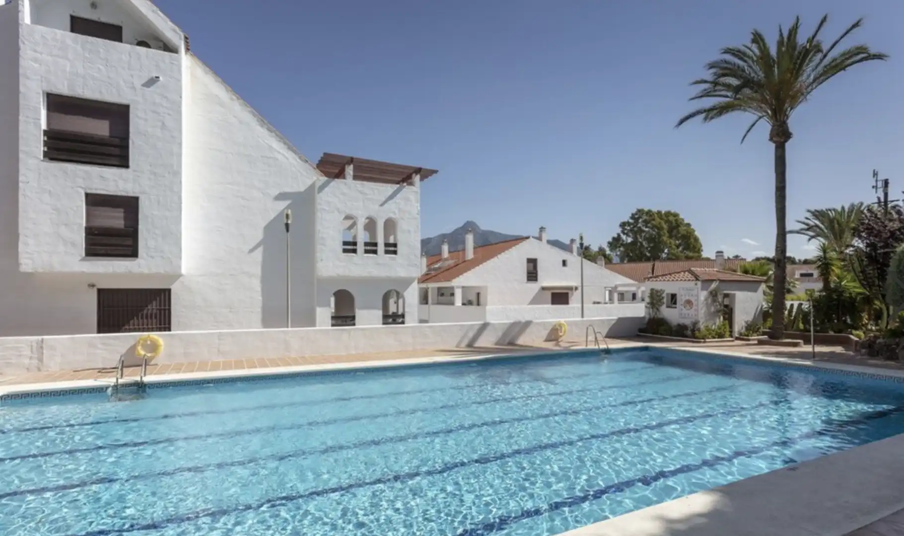 Piscina de Apartamento en venta en Marbella con Aire acondicionado, Terraza y Piscina