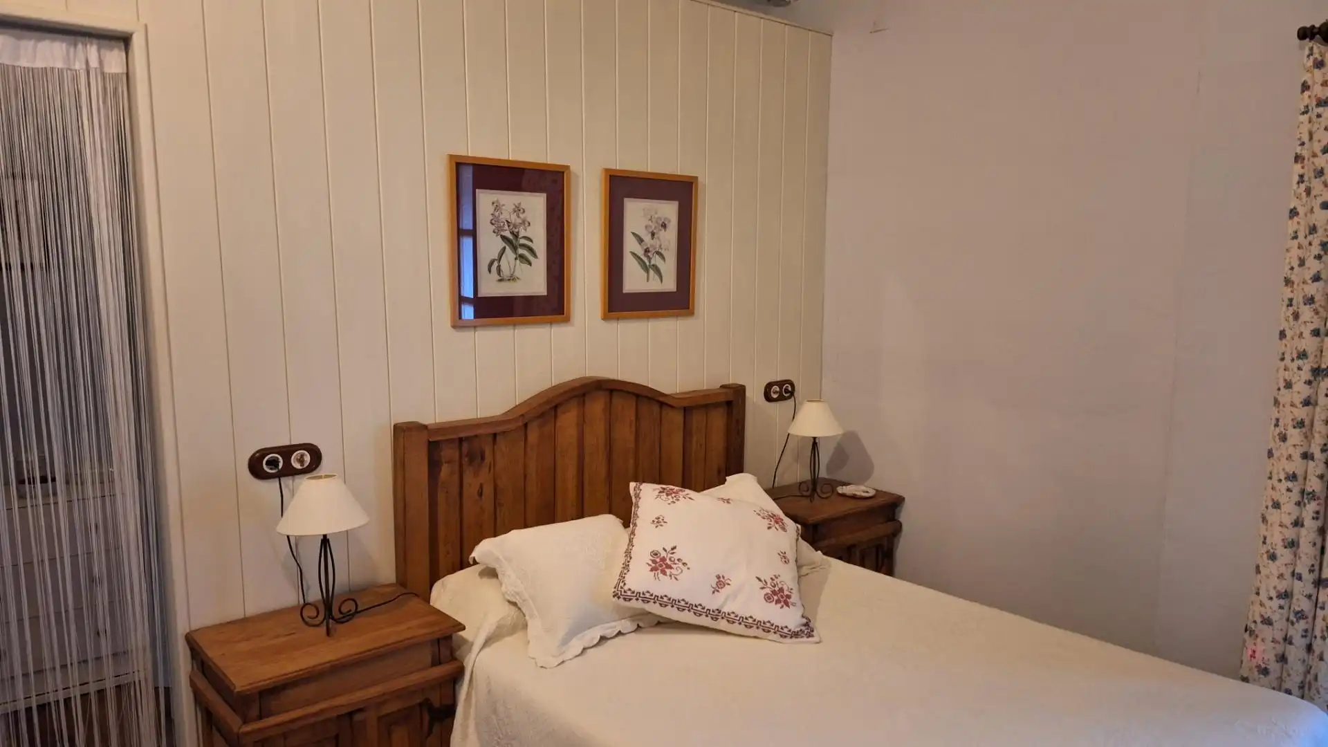 Habitación de Casa o chalet en venta en Camaleño con Calefacción, Trastero y Balcón