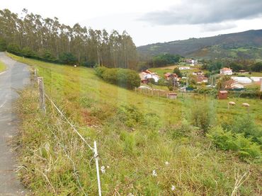 Wohnbaugrundstück zum Verkauf in Las Regueras