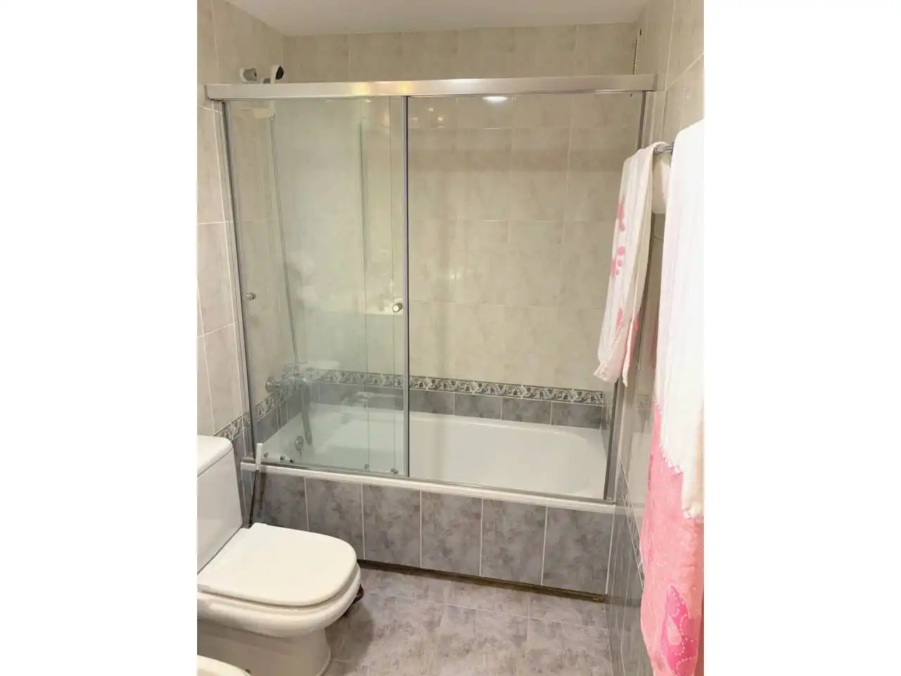 Bathroom of Flat for rent in El Campello  with Air Conditioner, Heating and Terrace
