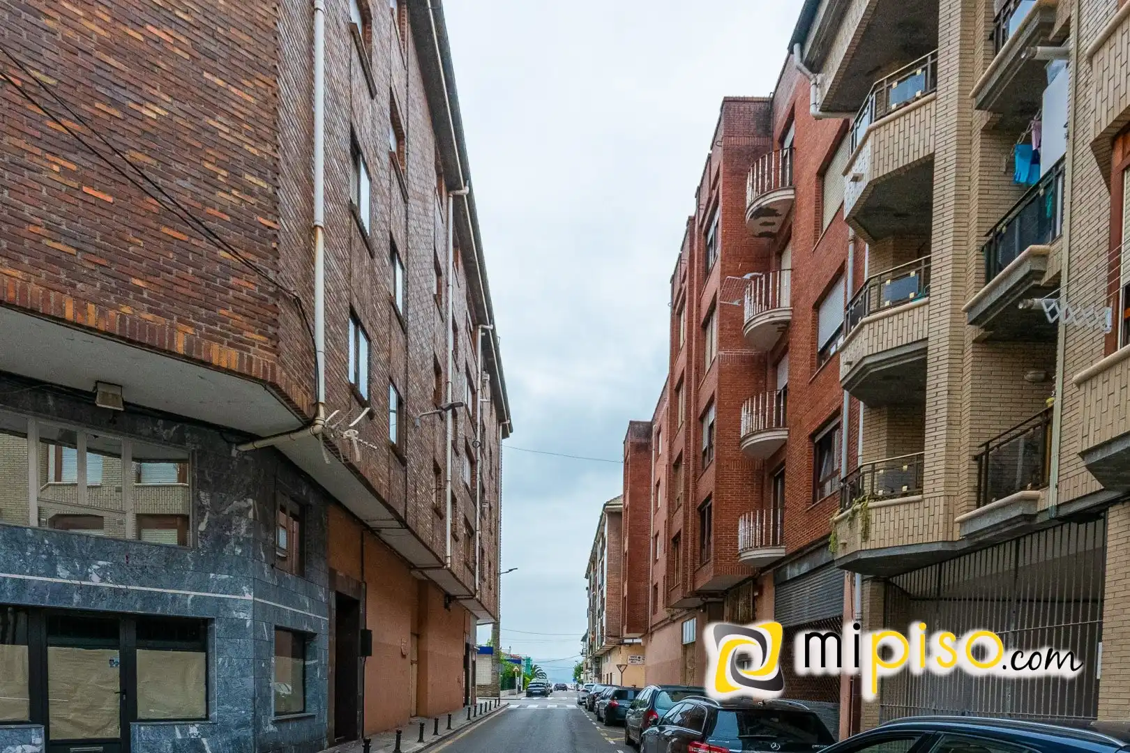Vista exterior de Piso en venta en Santoña con Calefacción, Trastero y Amueblado