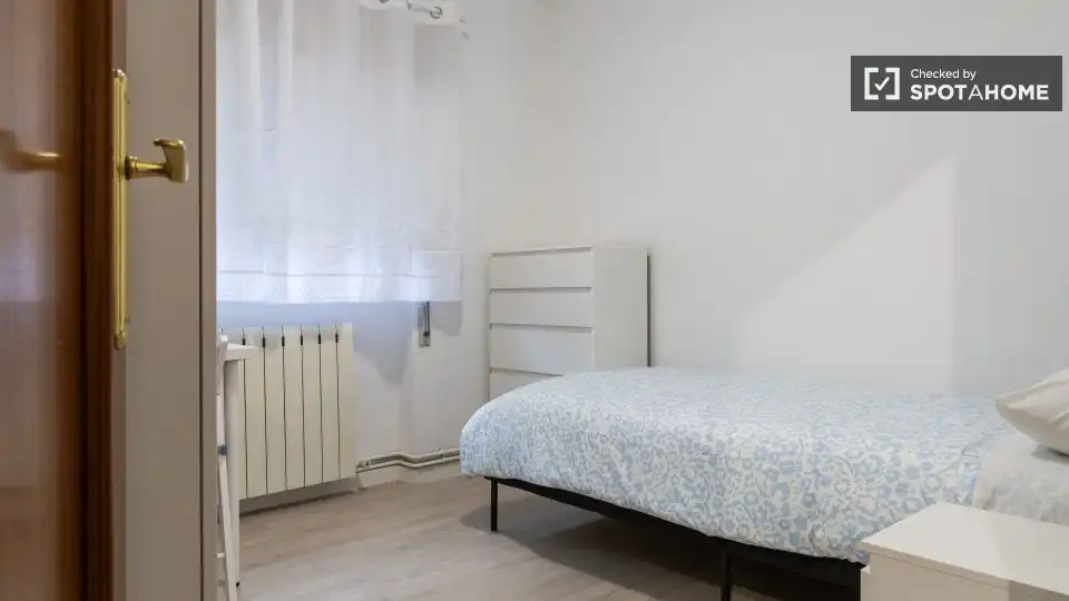 Flat to rent in Moratalaz, imagen 4