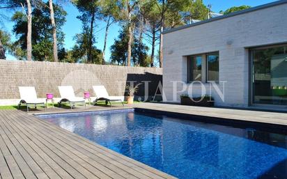 Swimming pool of House or chalet for sale in Vallromanes  with Air Conditioner, Heating and Private garden