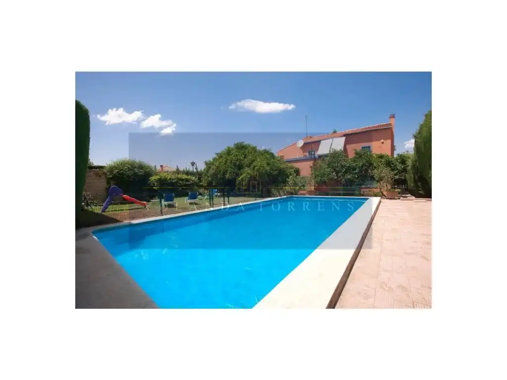 Piscina de Casa o xalet en venda en Alcalá de Guadaira