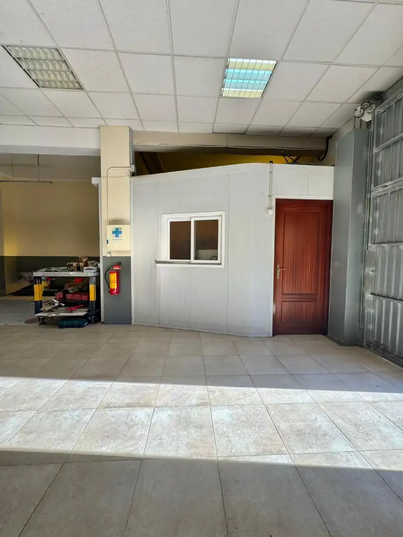Business premises for sale in Carrer de Narcís Monturiol, imagen 14