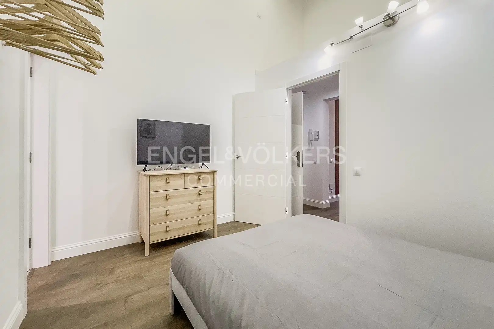 Piso con terraza en alquiler en Eixample, imagen 8