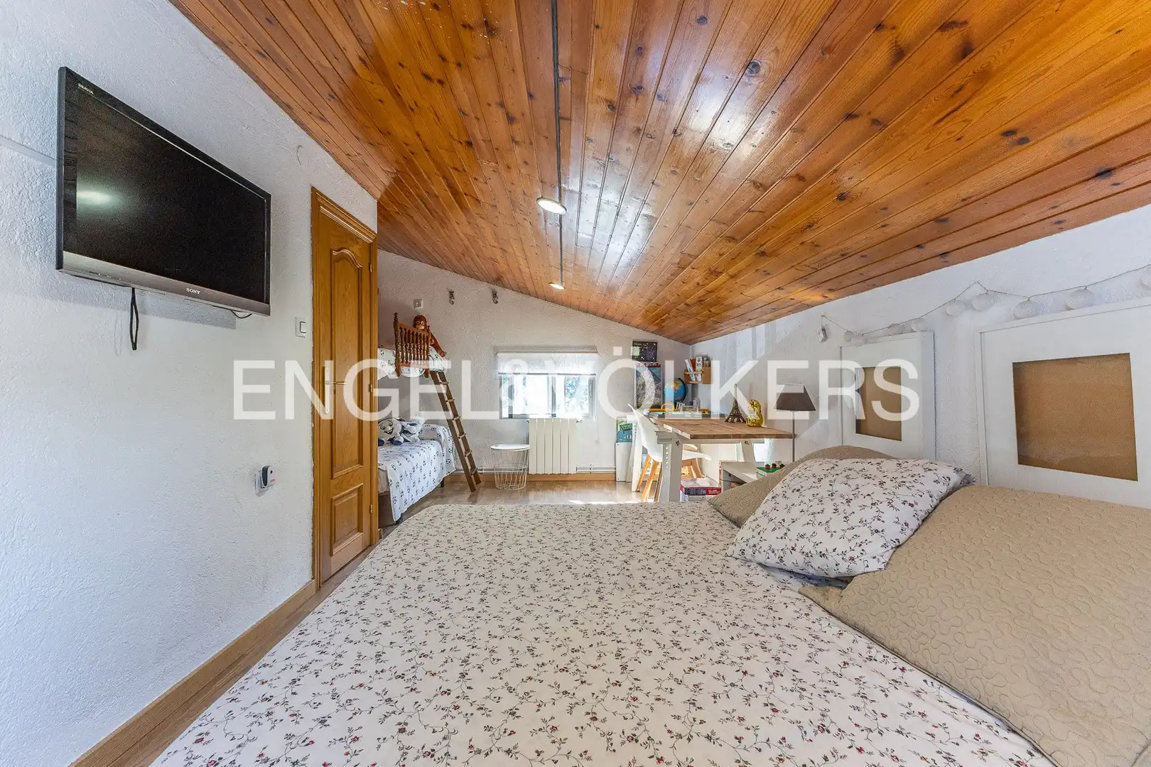 Houses for sale in Sant Cugat del Vallès  with Air Conditioner, Heating and Private garden