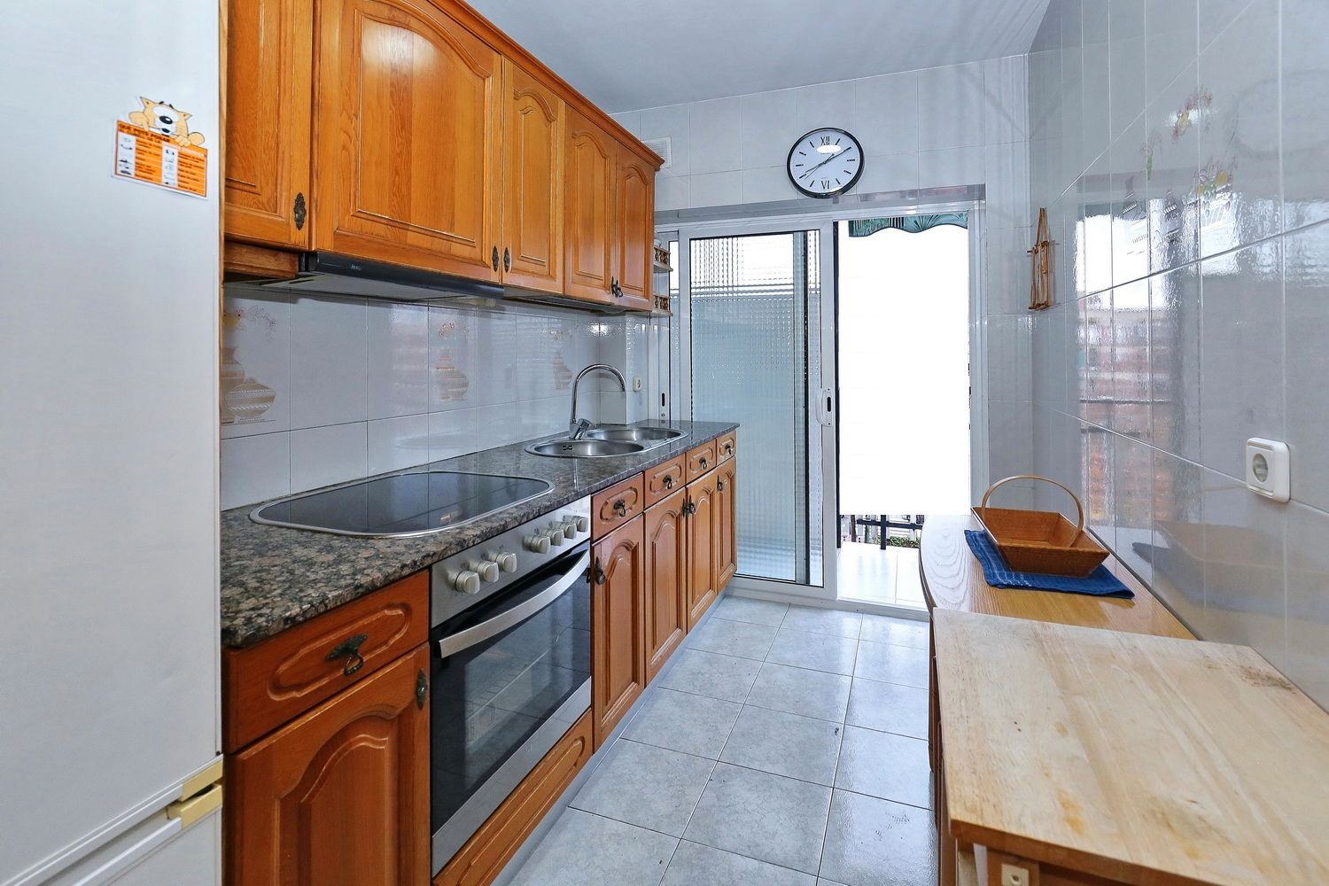 Kitchen of Flat for sale in  Barcelona Capital  with Parquet flooring, Terrace and Oven