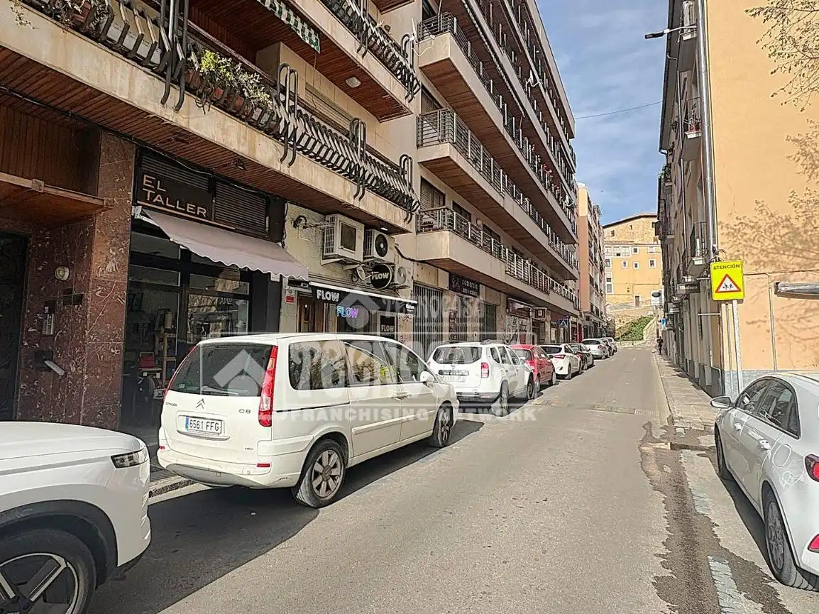 Local comercial de lloguer a Calle Fray Luis de León
