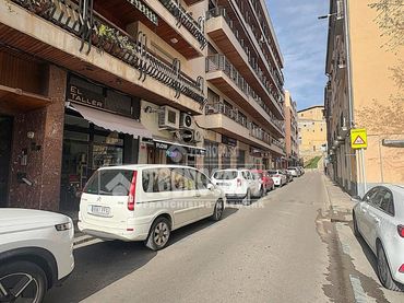 Local comercial de lloguer a Calle Fray Luis de León
