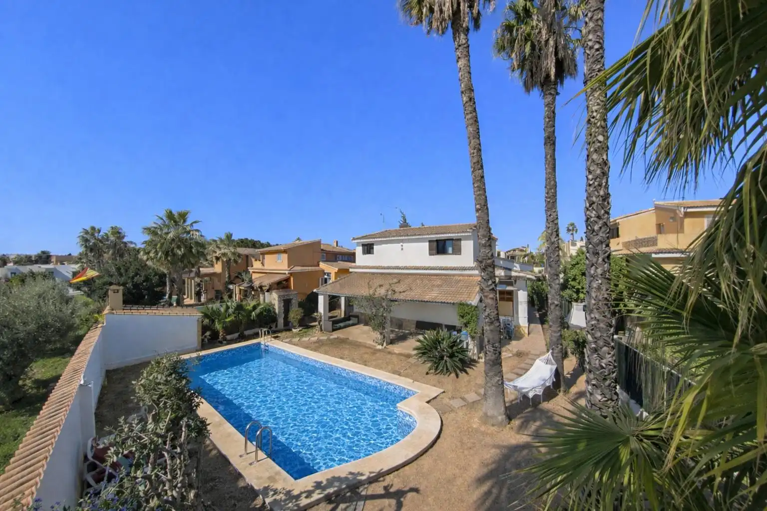 Vista exterior de Casa o chalet en venta en L'Eliana con Aire acondicionado, Calefacción y Jardín privado