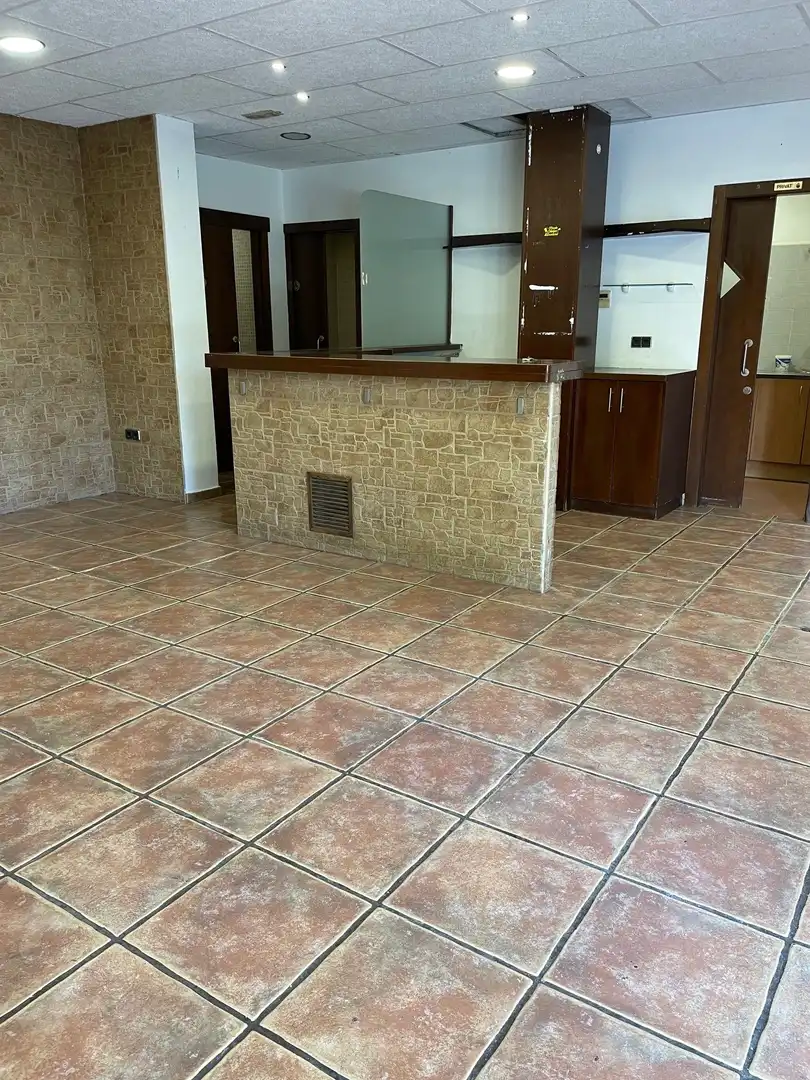Gewerbefläche zur Miete in Havana