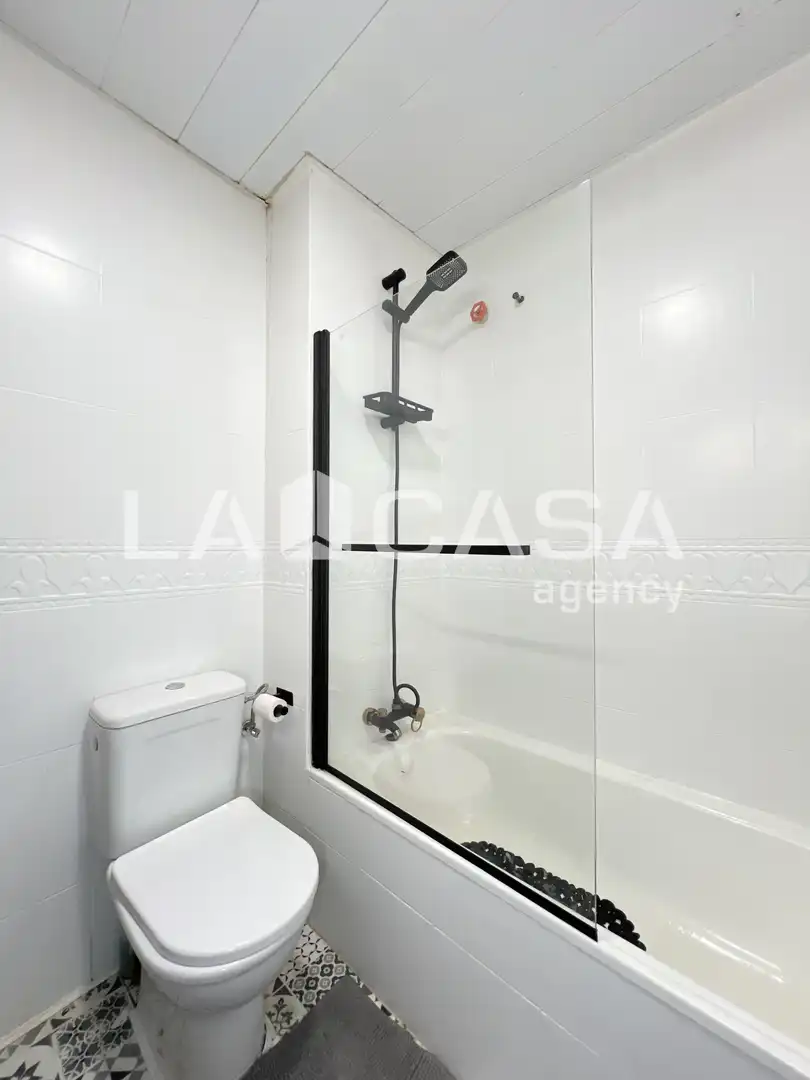 Baño de Piso en venta en Barcelona con Terraza