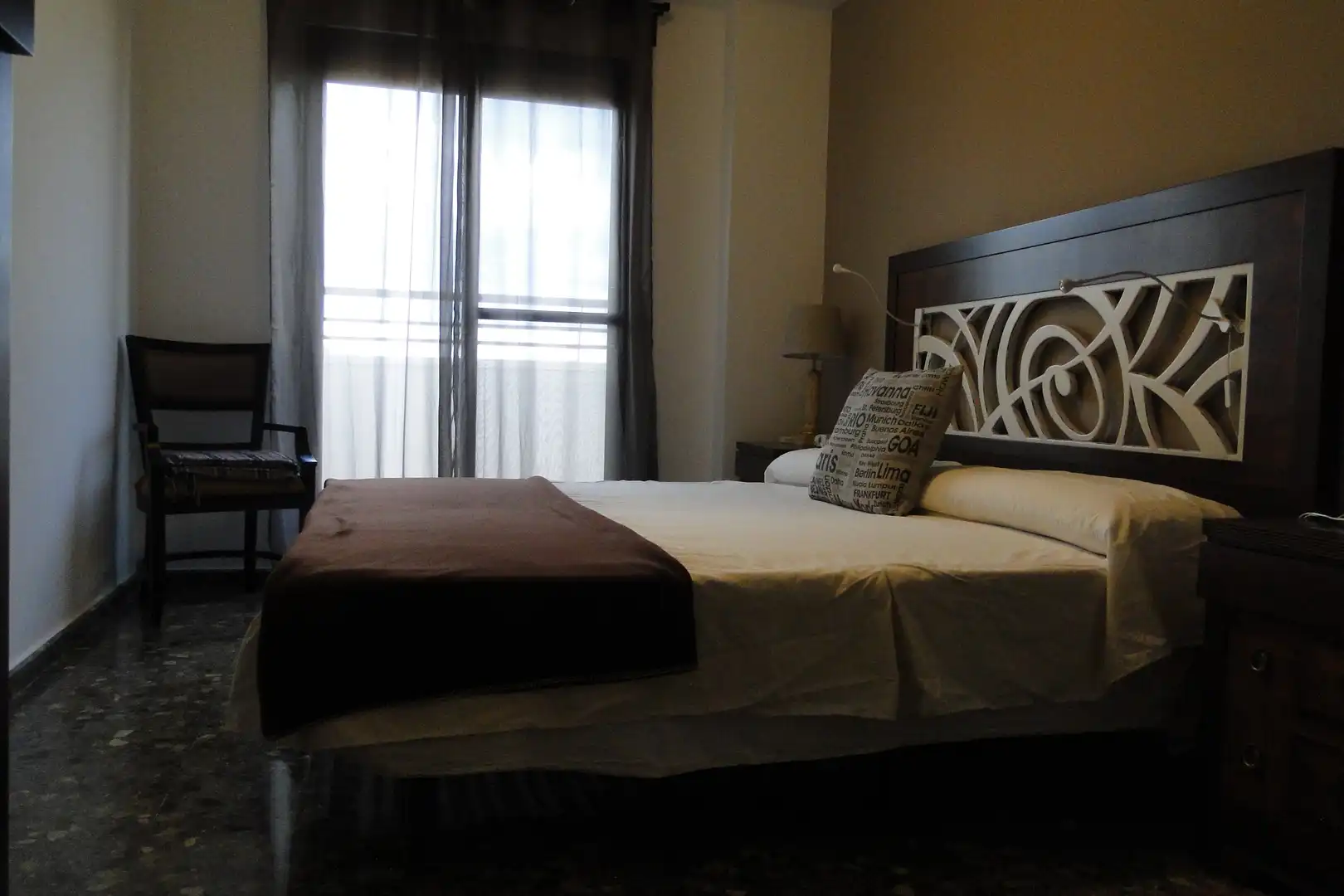 Schlafzimmer von Dachboden zum Verkauf in Sueca mit Abstellraum