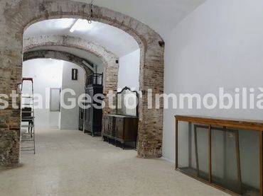 Local comercial en venta en Carrer d'en Serra