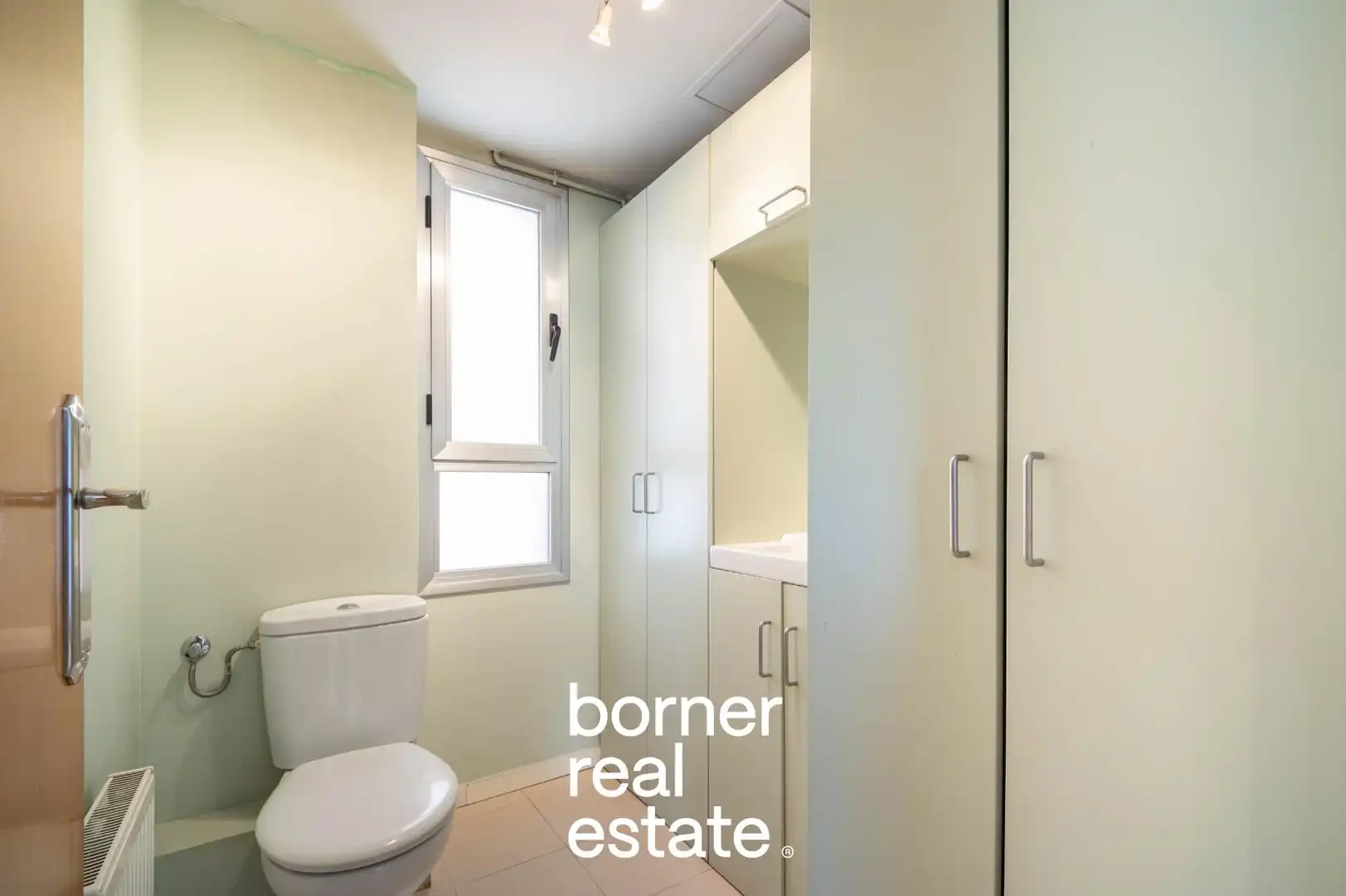 Habitación de Piso en venta en Sant Cugat del Vallès con Aire acondicionado, Calefacción y Jardín privado