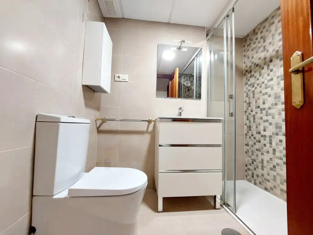 Bany de Apartament en venda en Badajoz