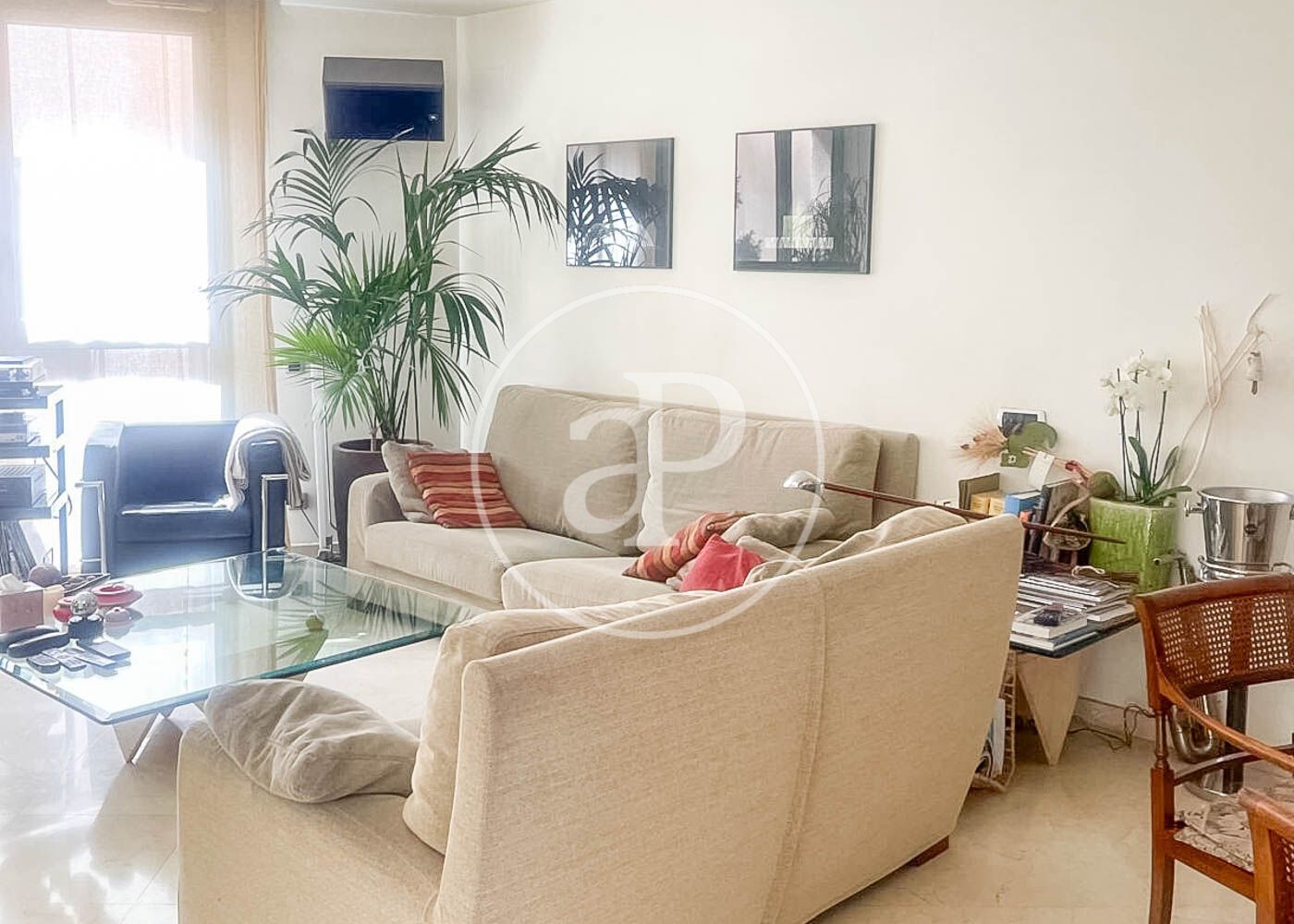 Living room of House or chalet to rent in  Barcelona Capital  with Air Conditioner, Heating and Terrace