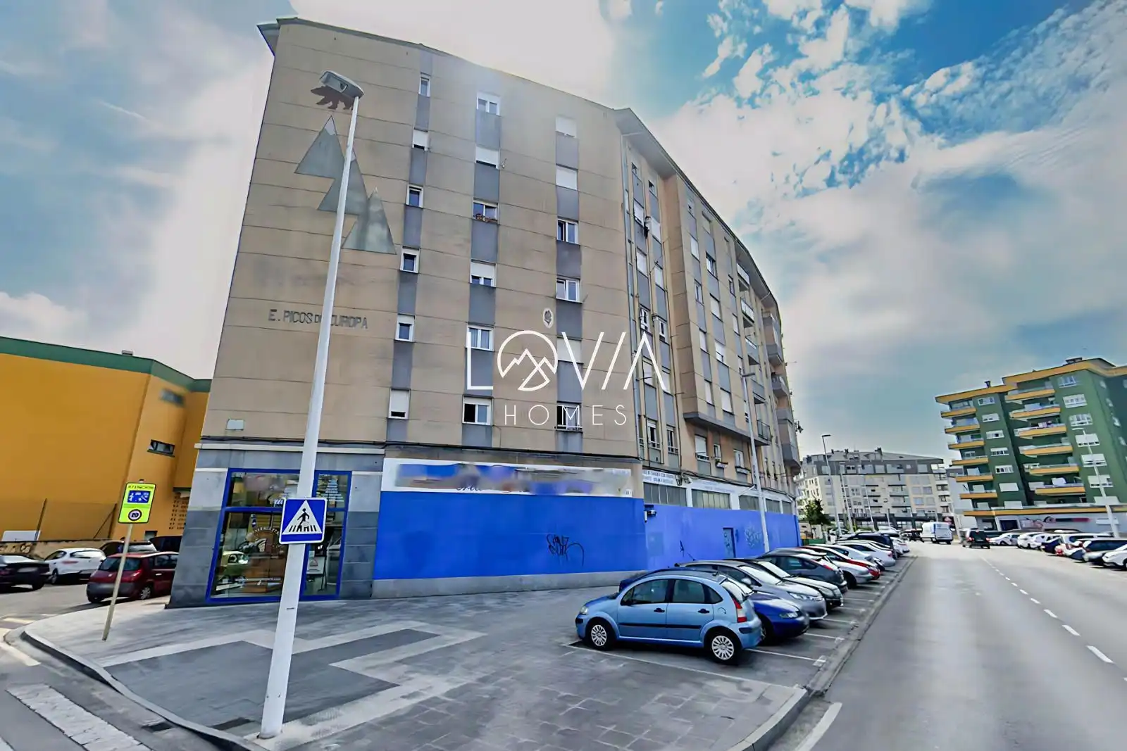 Vista exterior de Piso en venta en Torrelavega 