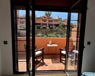 Terrassa de Dúplex en venda en Marbella amb Calefacció, Jardí privat i Terrassa