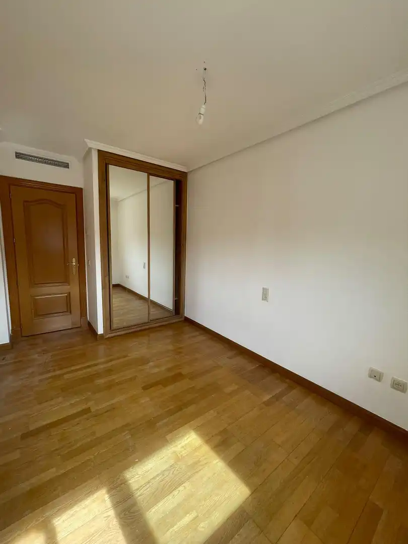 Ático con terraza en alquiler en Calle CERRO MINGUETE, imagen 27