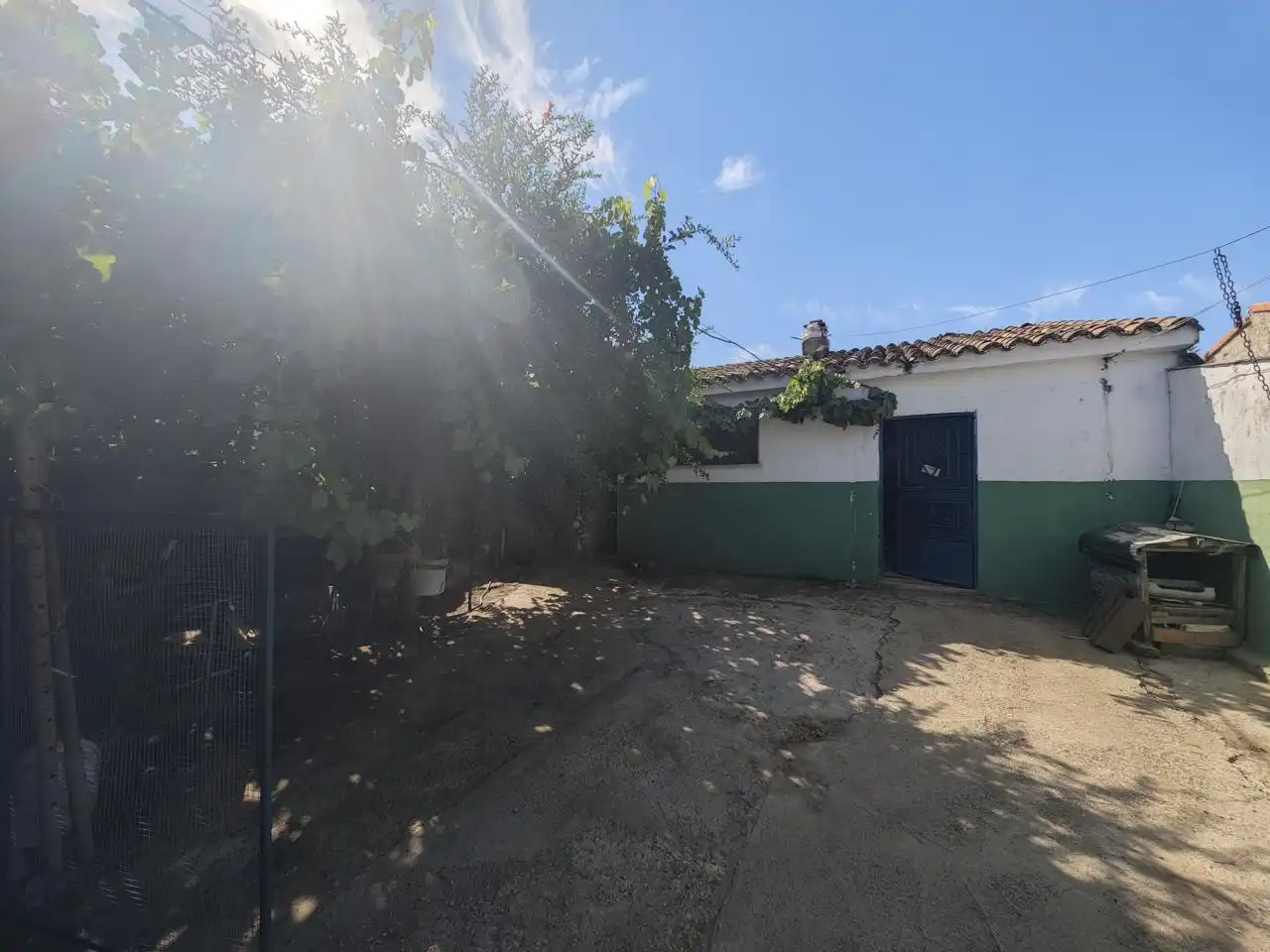 Houses for sale in PAJARES DE LA RIVERA, Riolobos