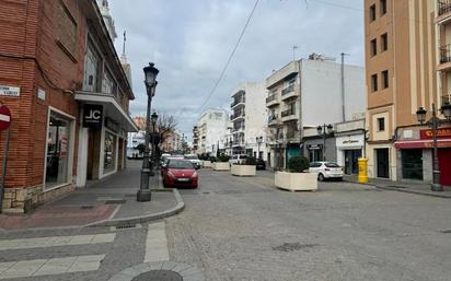 Vista exterior de Casa adosada en venda en Isla Cristina