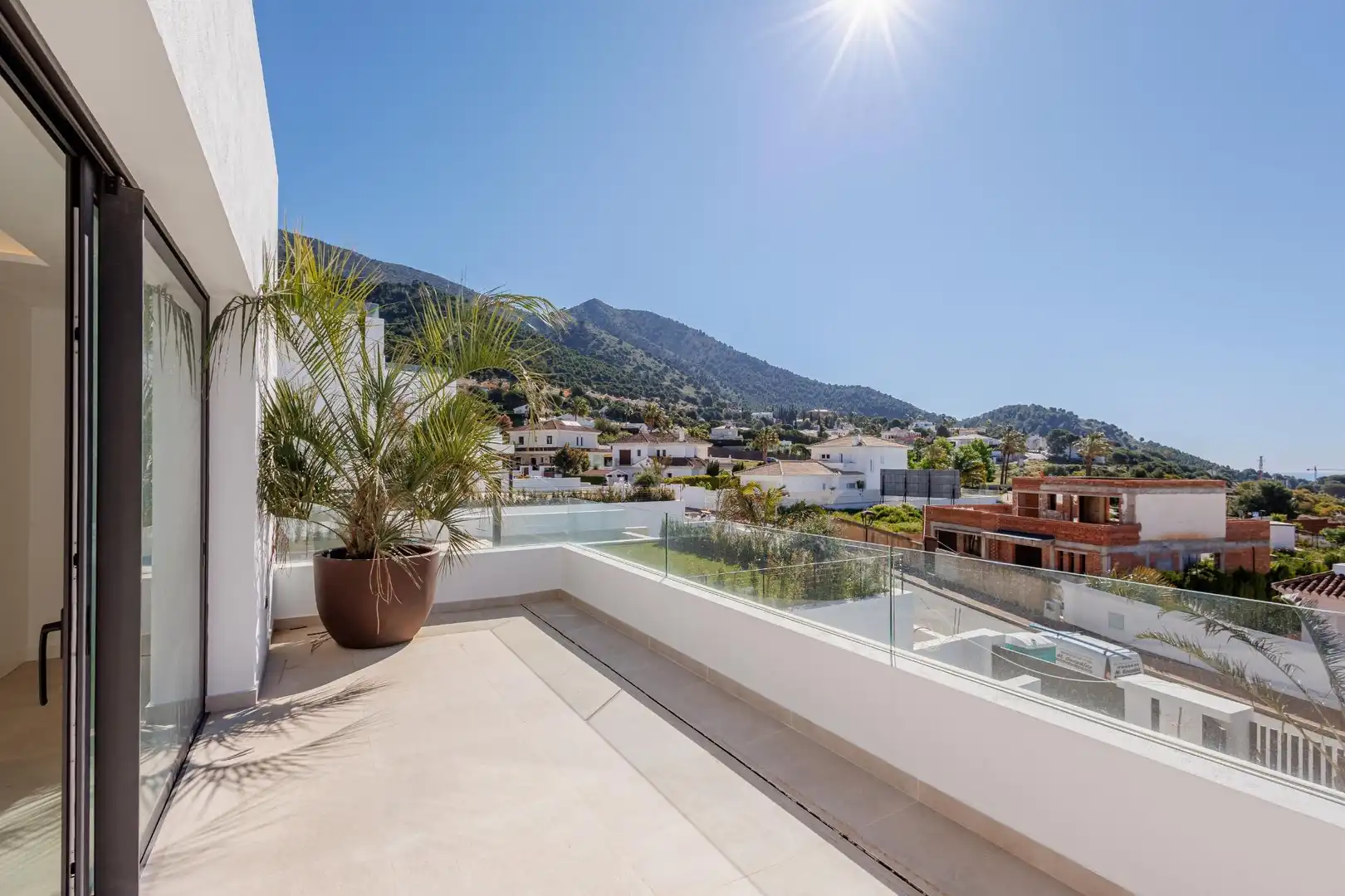 Terrassa de Casa o xalet en venda en Mijas amb Aire condicionat, Calefacció i Jardí privat