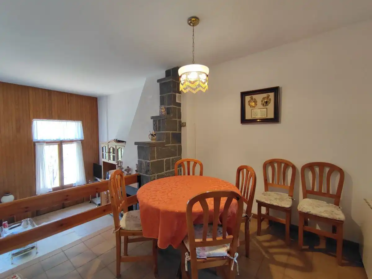 Comedor de Casa adosada en venta en Aínsa-Sobrarbe con Calefacción, Jardín privado y Terraza