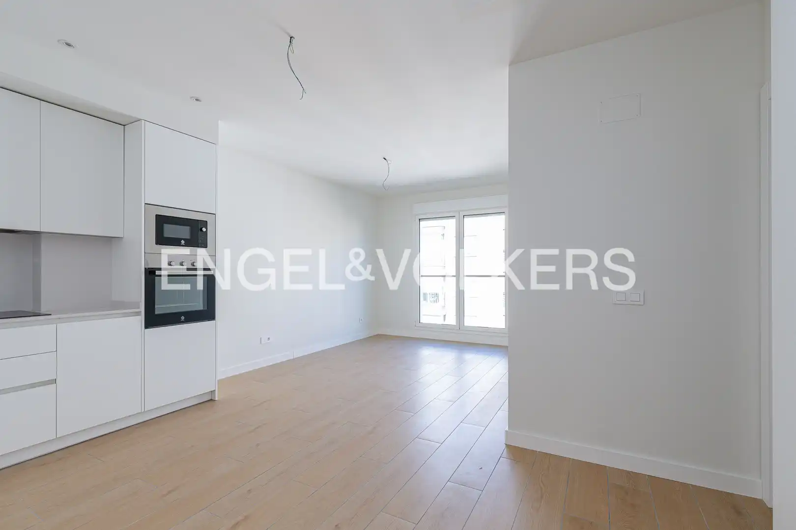 Living room of Flat for rent in Madrid  with Air Conditioner, Heating and Swimming Pool