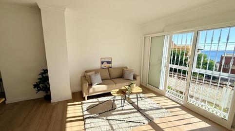 Foto 3 de Pis en venda a Loma de los Riscos, Málaga