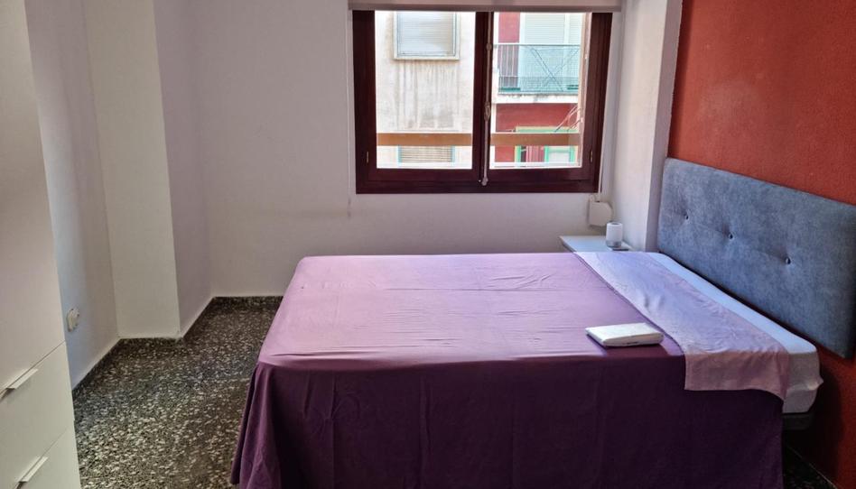 Photo 1 of Flat to share in Carrer Constitució, Centro Urbano, Alicante