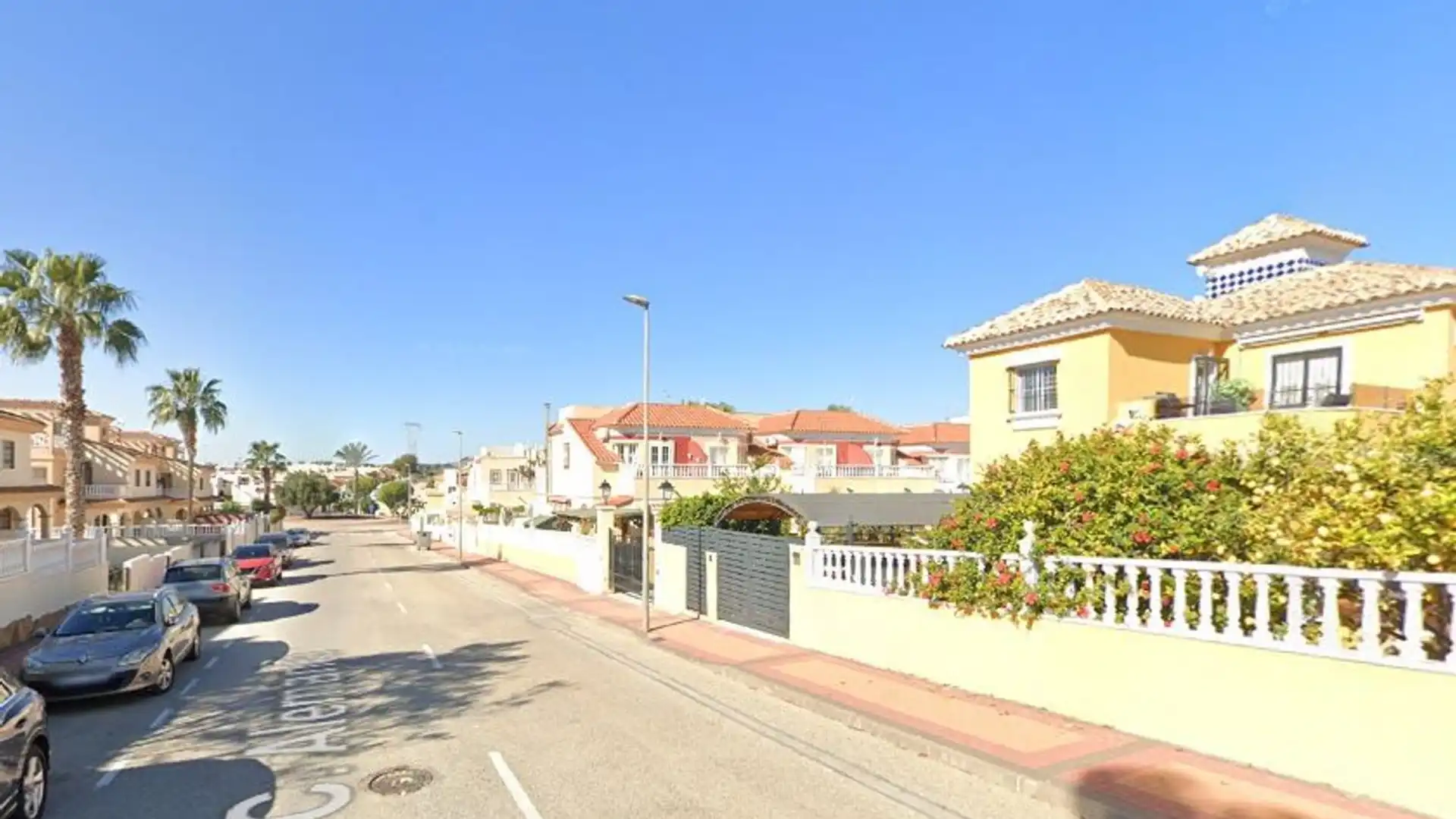 Vista exterior de Casa adosada en venta en Algorfa con Trastero
