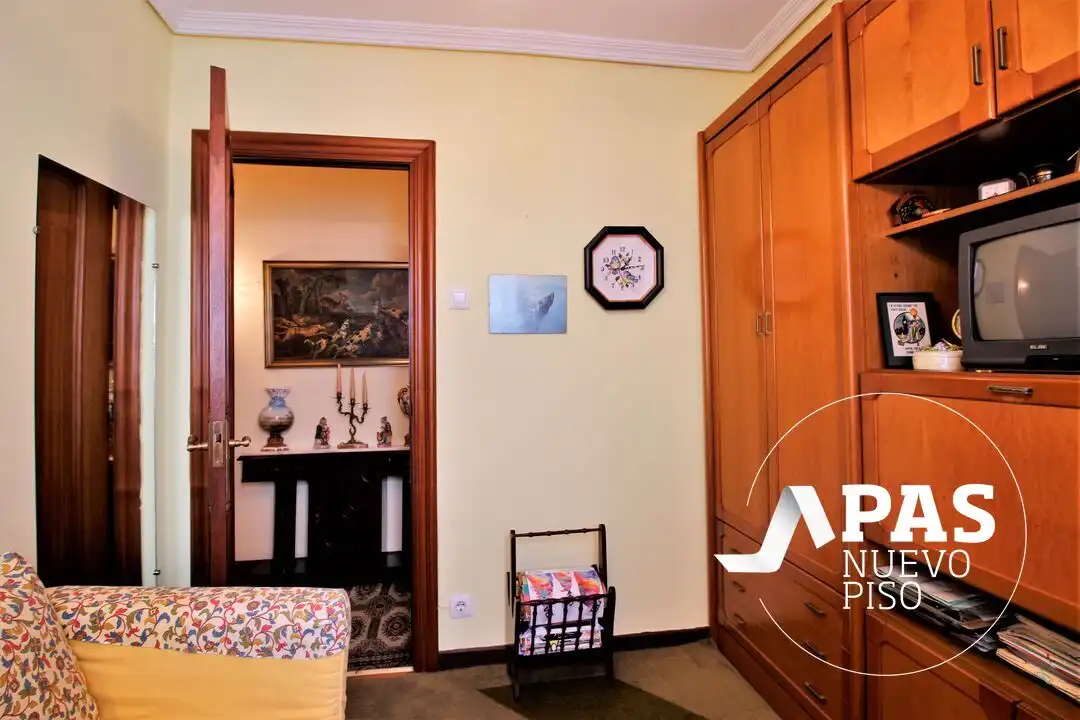 Habitación de Piso en venta en Santander con Balcón
