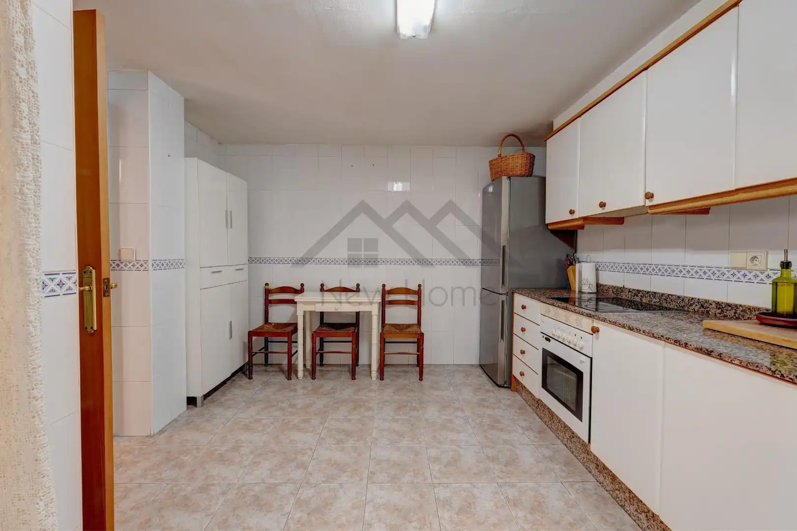 Cocina de Piso en venta en La Pobla de Vallbona con Aire acondicionado y Terraza