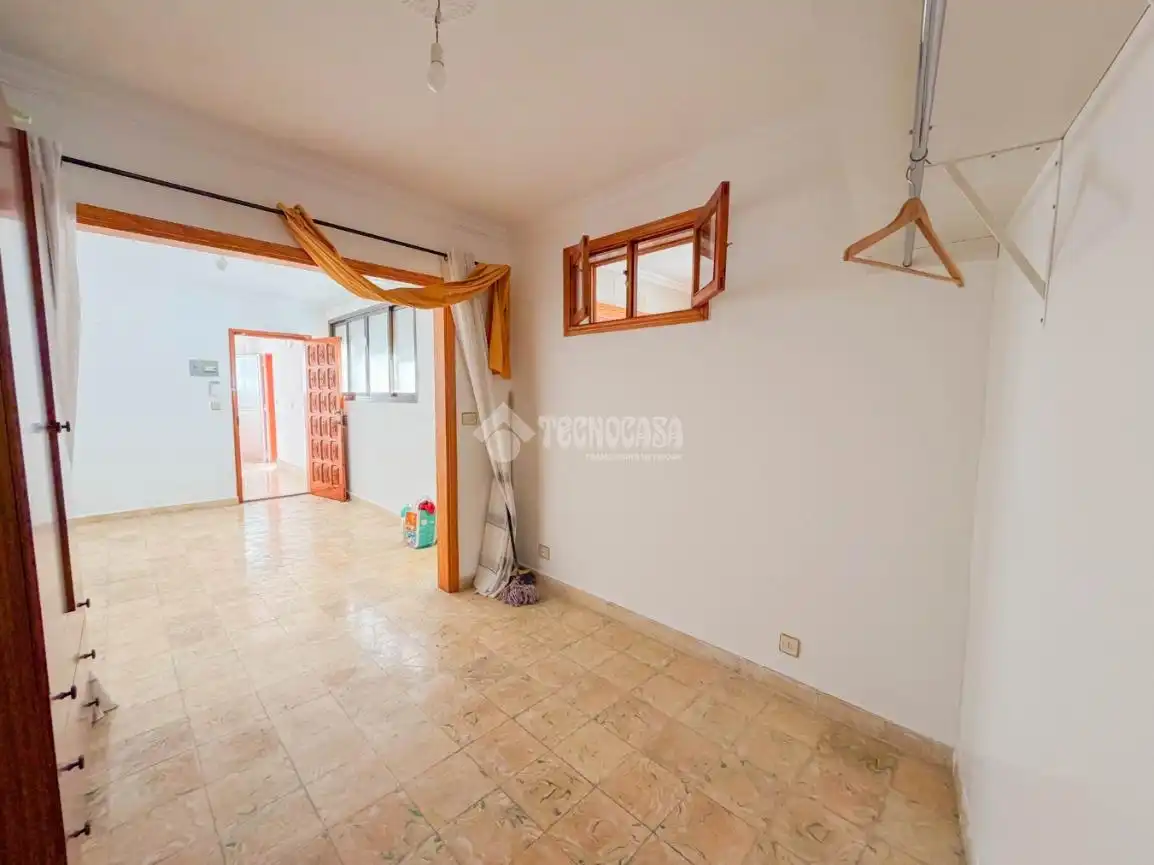 Dachboden zum Verkauf in Telde mit Terrasse, Möbliert und Balkon