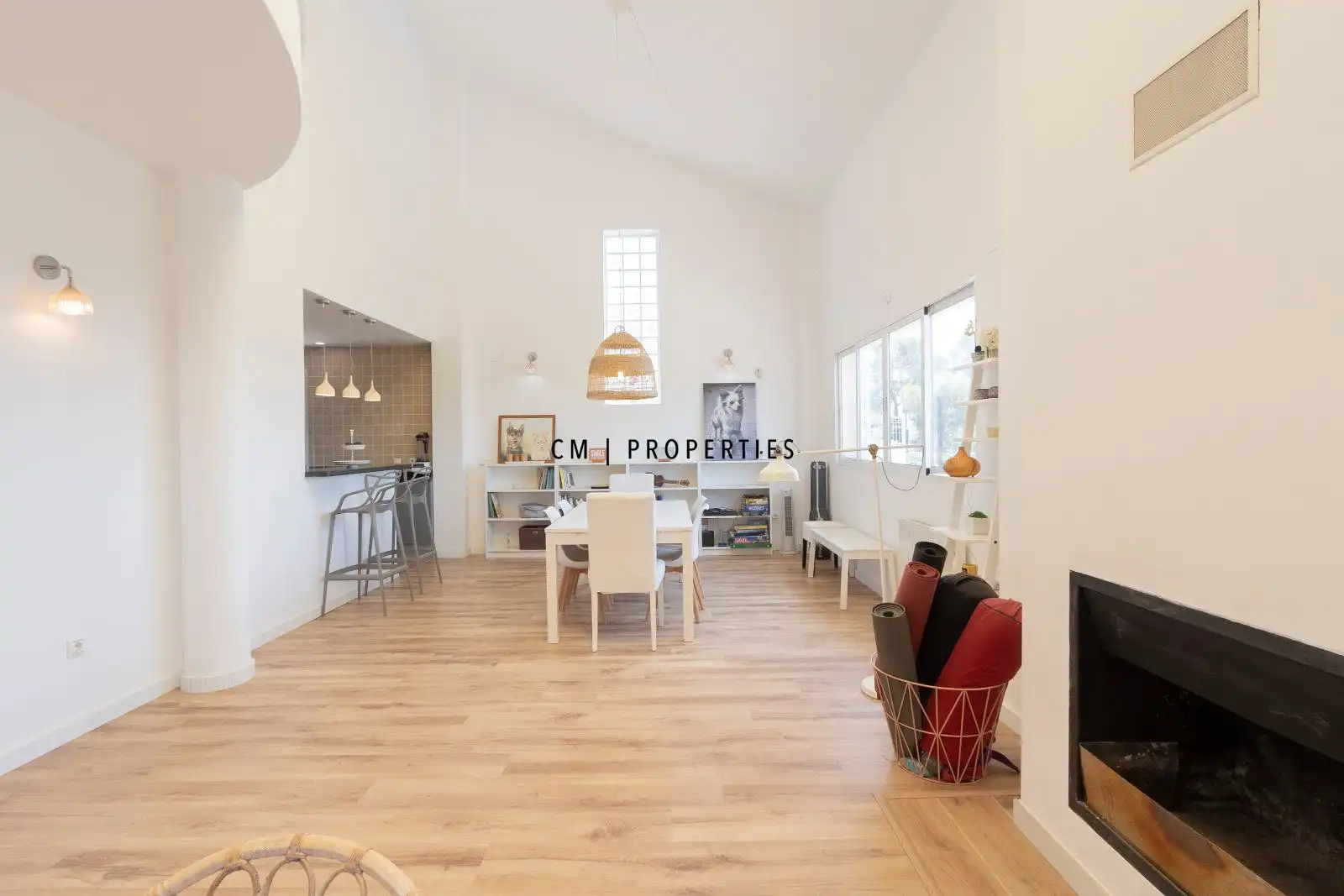 Sala d'estar de Casa o xalet en venda en Torrent amb Aire condicionat, Calefacció i Terrassa