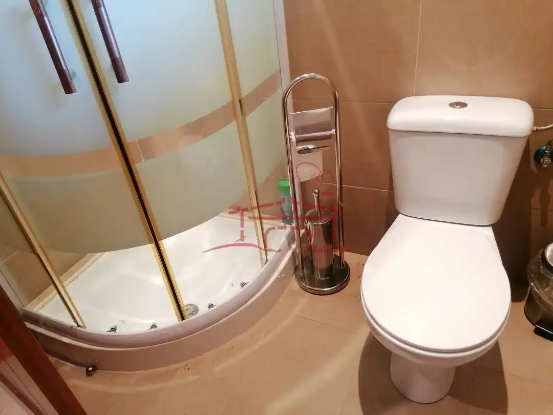 Badezimmer von Country house zum Verkauf in Amorebieta-Etxano mit Heizung, Terrasse und Balkon