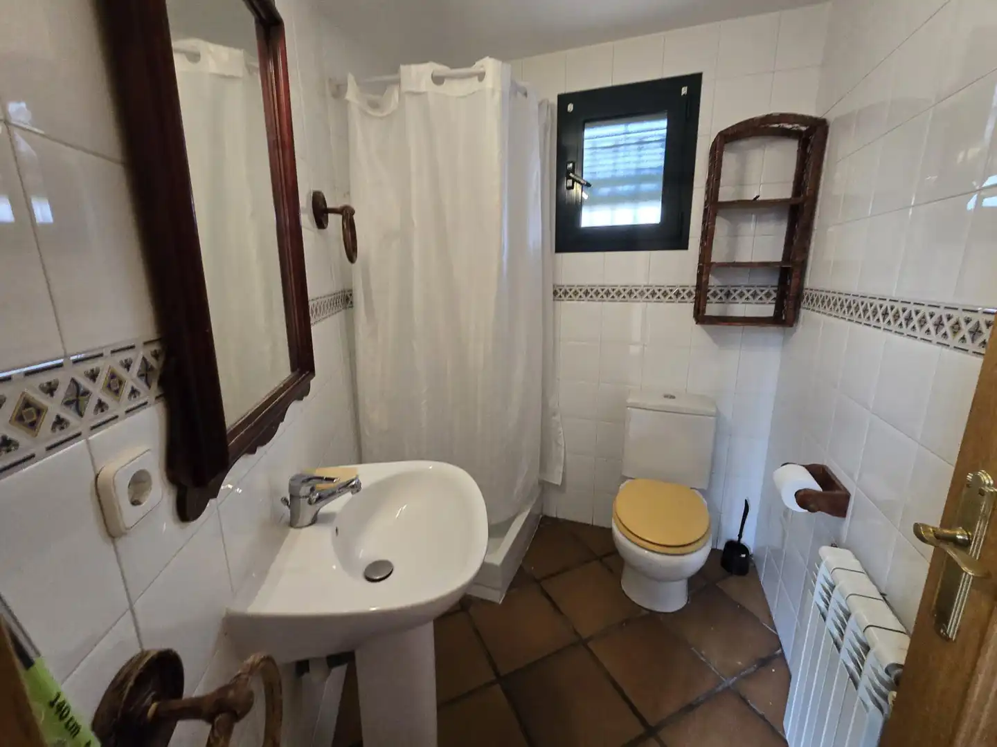 Baño de Casa o chalet en venta en Morata de Tajuña con Aire acondicionado, Calefacción y Jardín privado