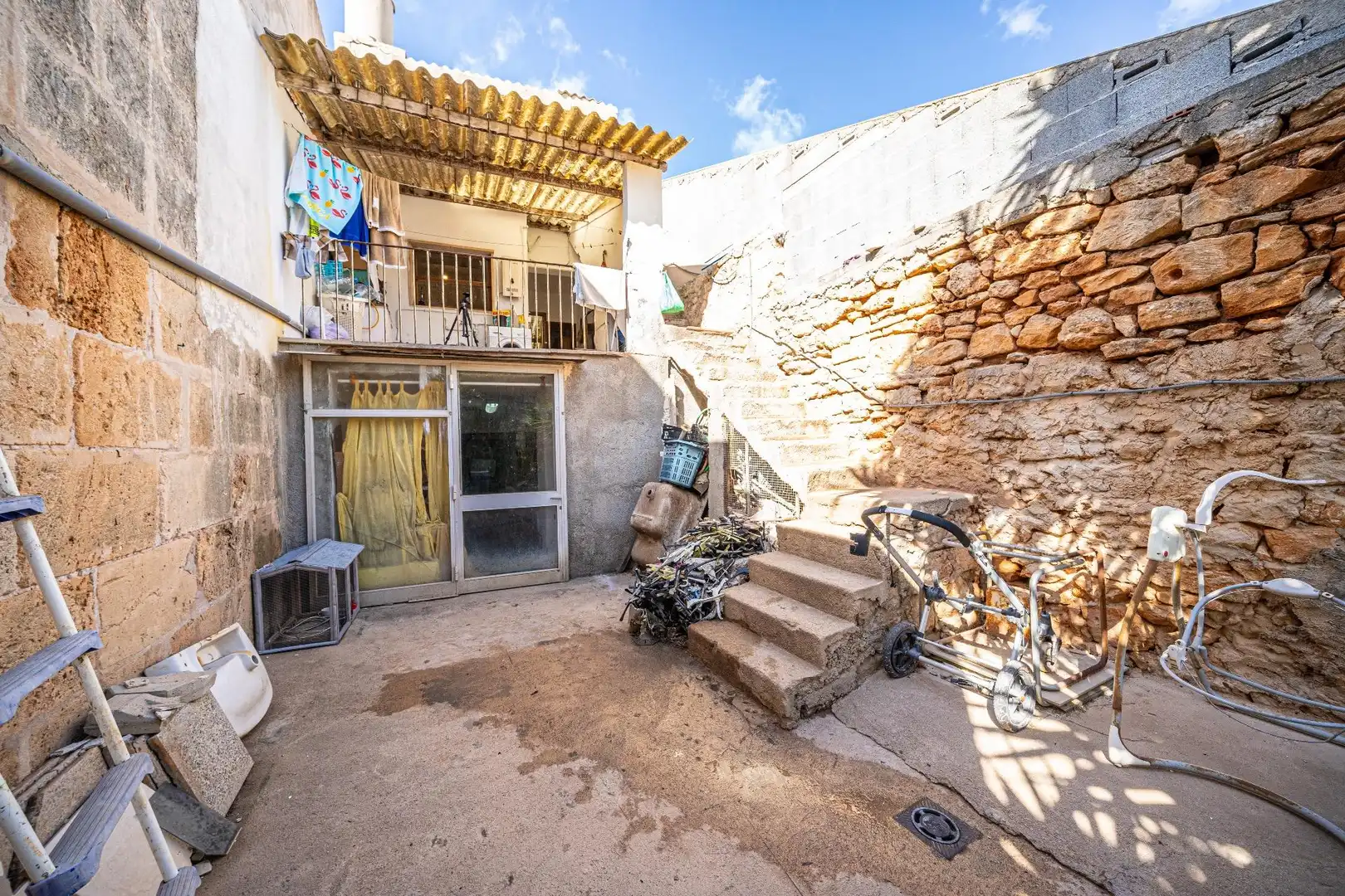Vista exterior de Edificio en venta en Santanyí