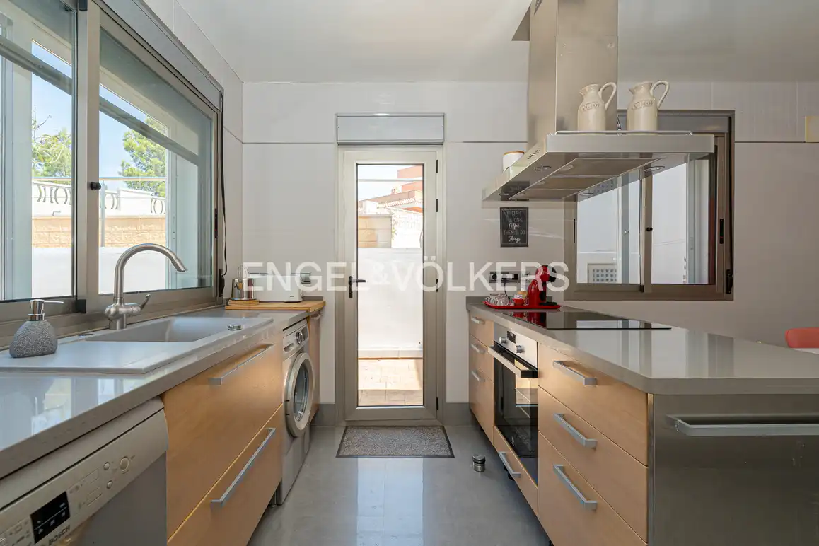 Cocina de Casa o chalet en venta en La Nucia con Aire acondicionado, Jardín privado y Piscina