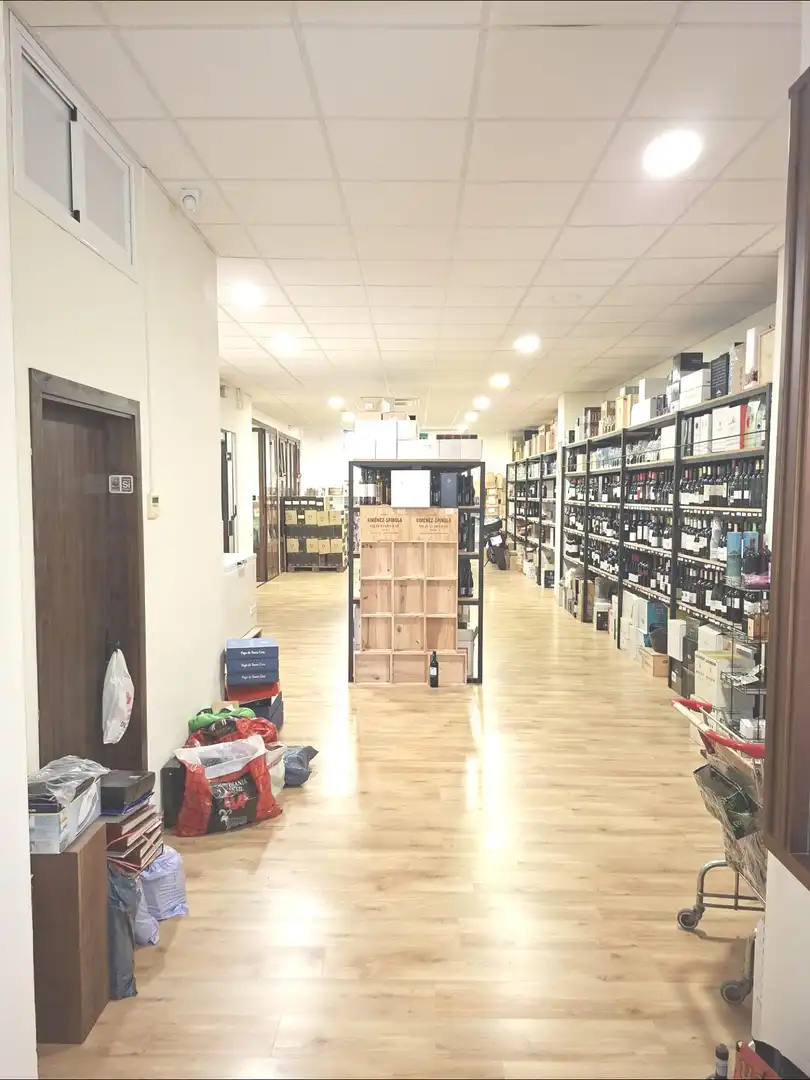 Local en venta en Sevilla con Aire acondicionado